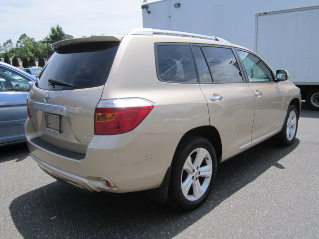 Toyota Highlander 2010 photo 2