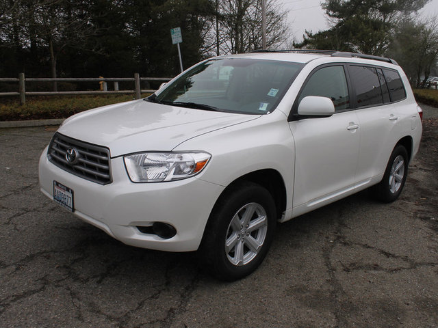 Toyota Highlander Base Unspecified