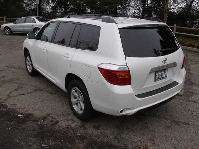 Toyota Highlander 2010 photo 1