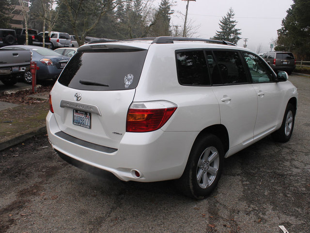 Toyota Highlander 2010 photo 3