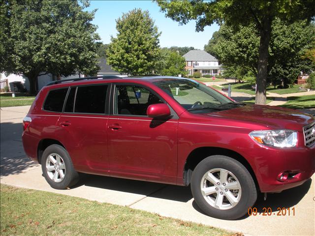 Toyota Highlander 2010 photo 2