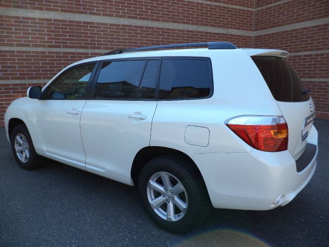 Toyota Highlander 2010 photo 4