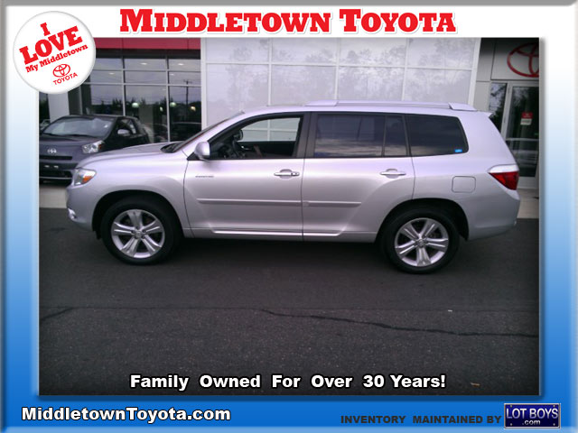 Toyota Highlander 2010 photo 1