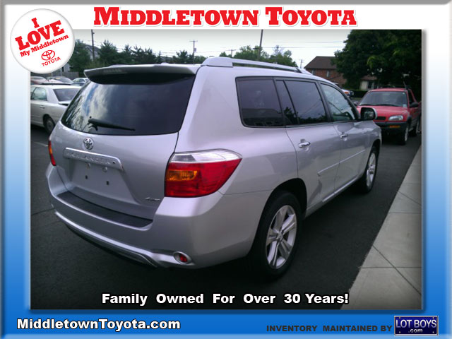 Toyota Highlander 2010 photo 4