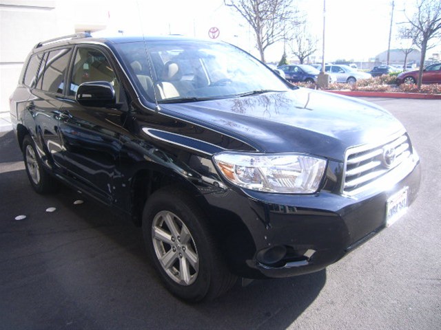 Toyota Highlander 2010 photo 2