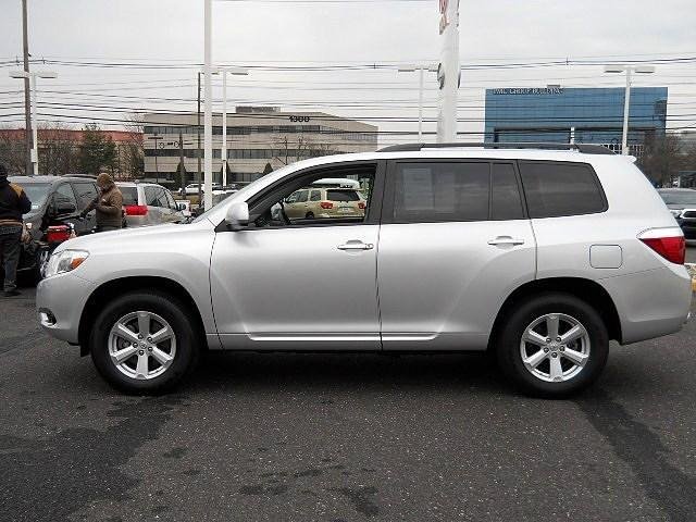 Toyota Highlander 2010 photo 4