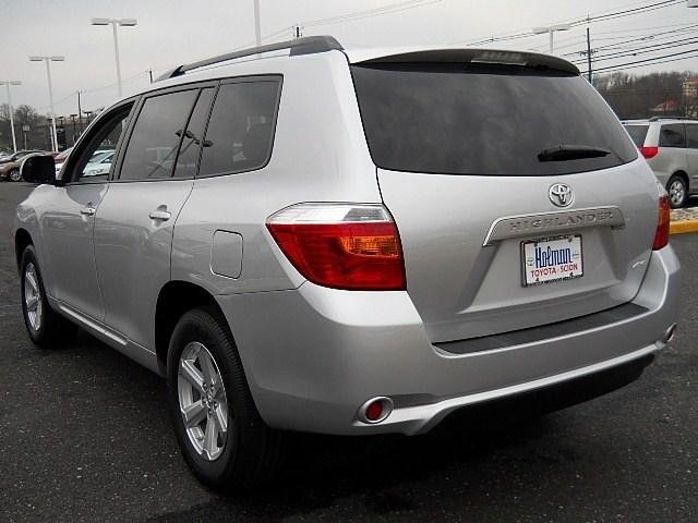 Toyota Highlander 2010 photo 5