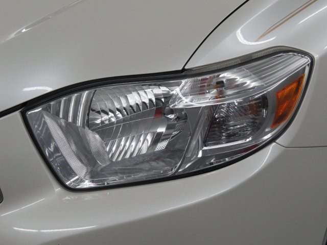 Toyota Highlander 2010 photo 3