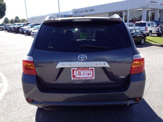 Toyota Highlander 2010 photo 3