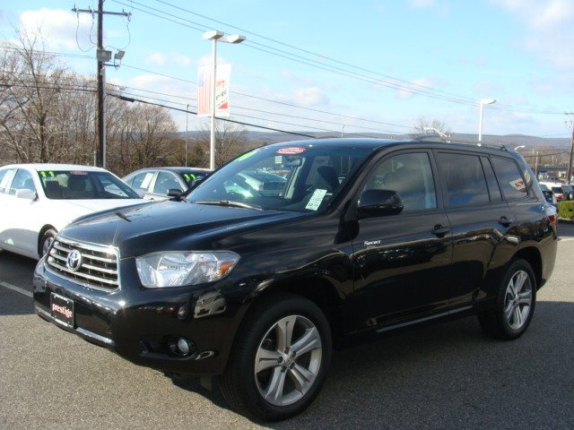 Toyota Highlander 2010 photo 2