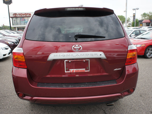 Toyota Highlander 2010 photo 4