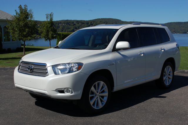 Toyota Highlander 2010 photo 2