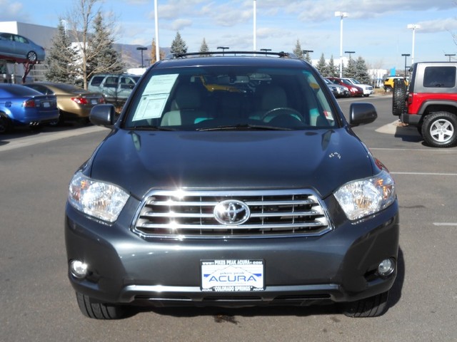 Toyota Highlander 2010 photo 1