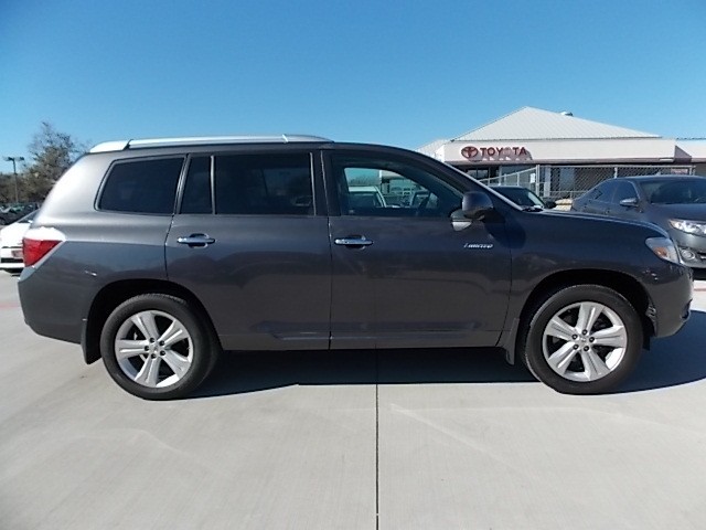 Toyota Highlander 2010 photo 2