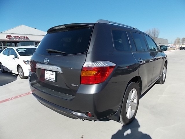 Toyota Highlander 2010 photo 3