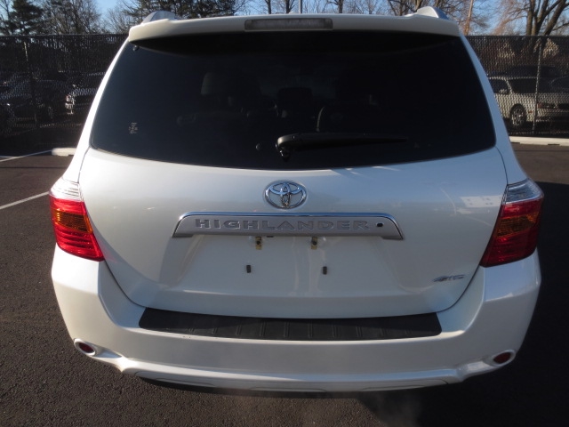 Toyota Highlander 2010 photo 3