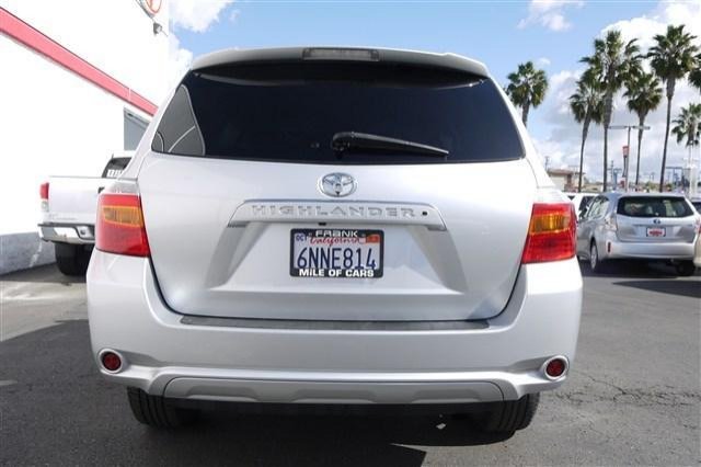 Toyota Highlander 2010 photo 5