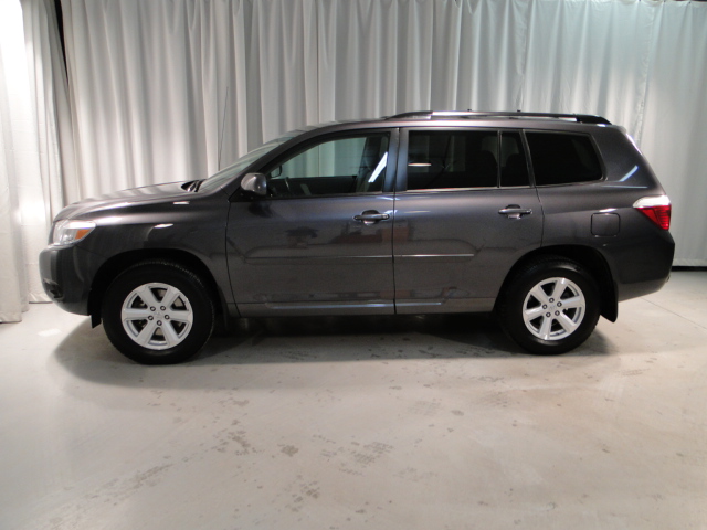 Toyota Highlander 2010 photo 4