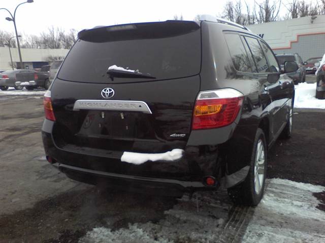 Toyota Highlander 2010 photo 2