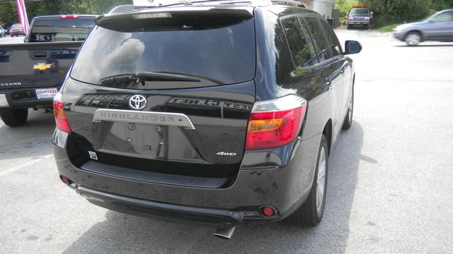 Toyota Highlander 2010 photo 4