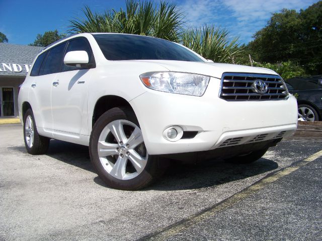 Toyota Highlander 2010 photo 2