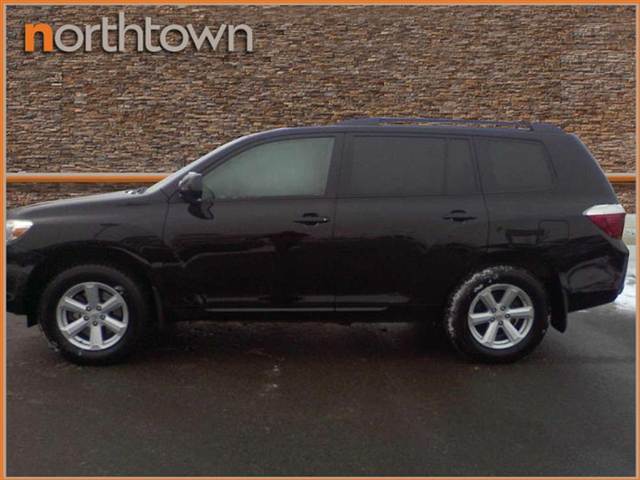 Toyota Highlander 2010 photo 1