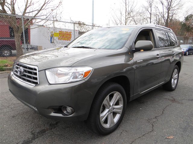 Toyota Highlander 2010 photo 1