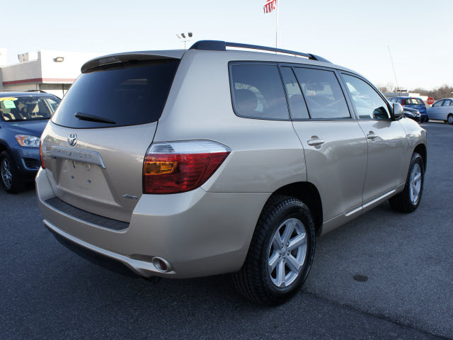 Toyota Highlander 2010 photo 1