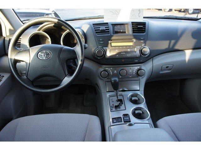 Toyota Highlander 2010 photo 3