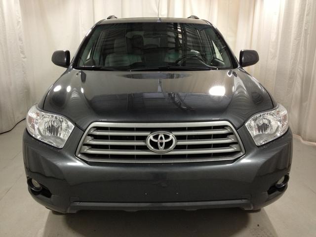 Toyota Highlander 2010 photo 1