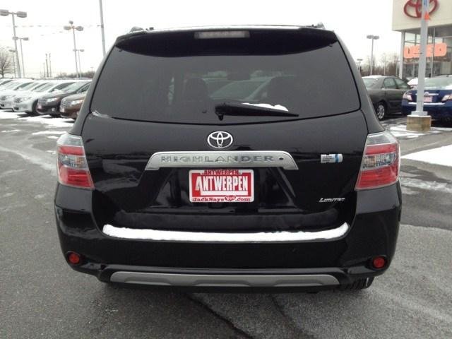 Toyota Highlander 2010 photo 3