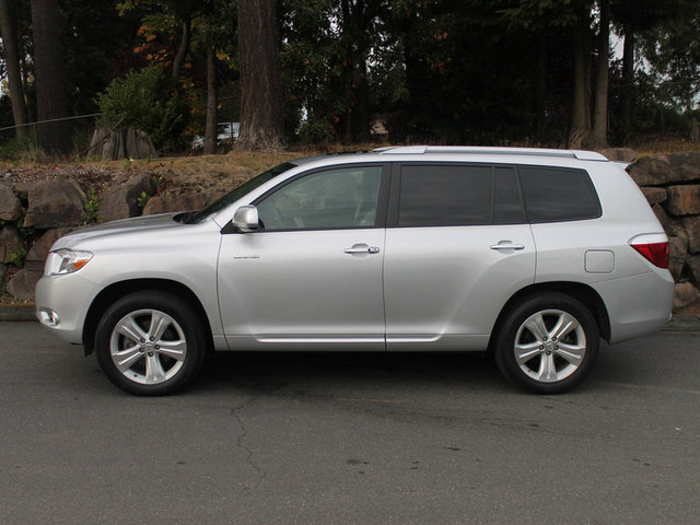 Toyota Highlander 2010 photo 2