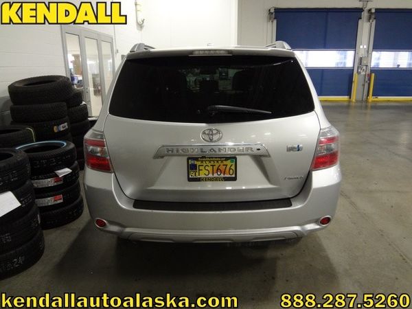 Toyota Highlander 2010 photo 2