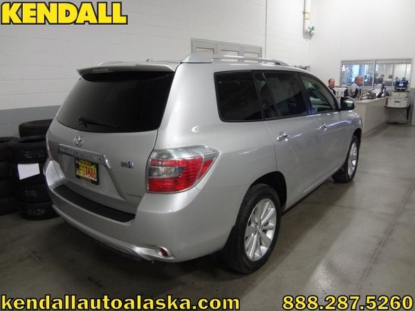 Toyota Highlander 2010 photo 3