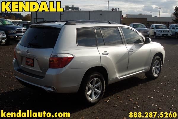 Toyota Highlander 2010 photo 4