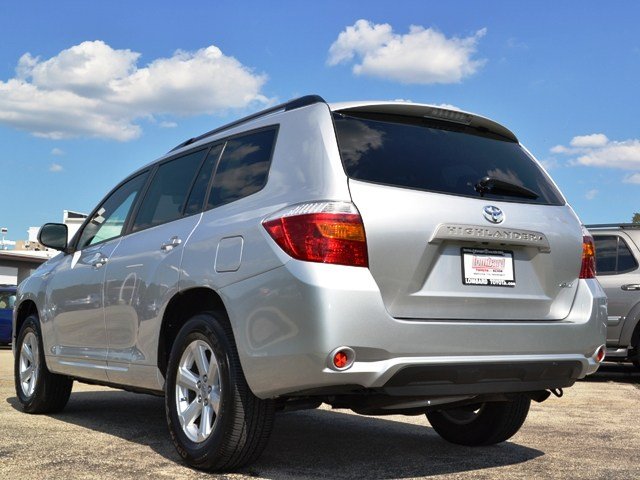 Toyota Highlander 2010 photo 2