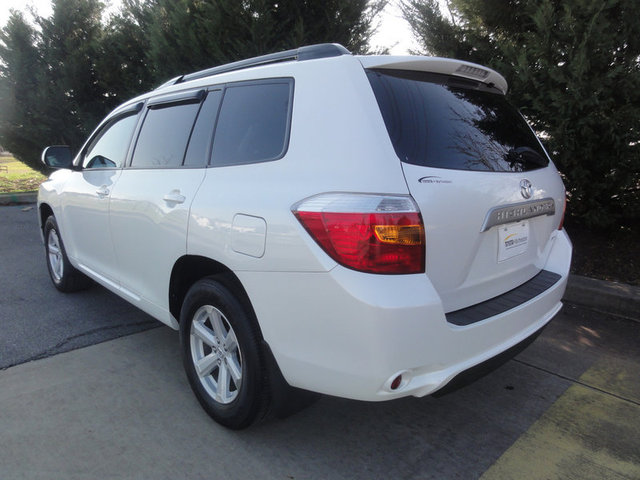 Toyota Highlander 2010 photo 4