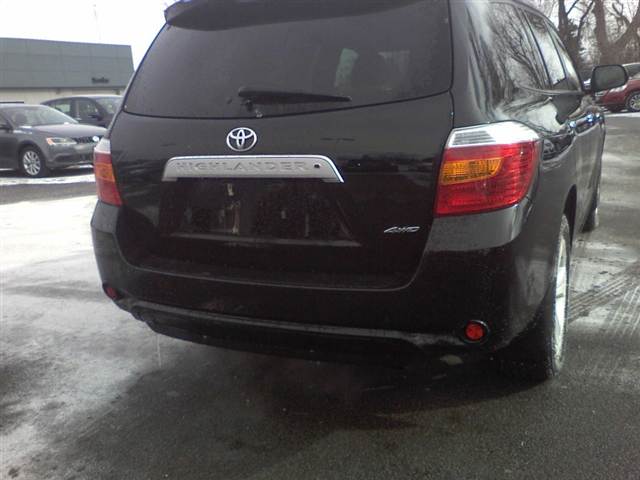 Toyota Highlander 2010 photo 2