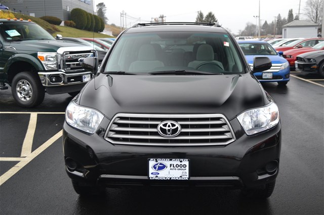 Toyota Highlander 2010 photo 1