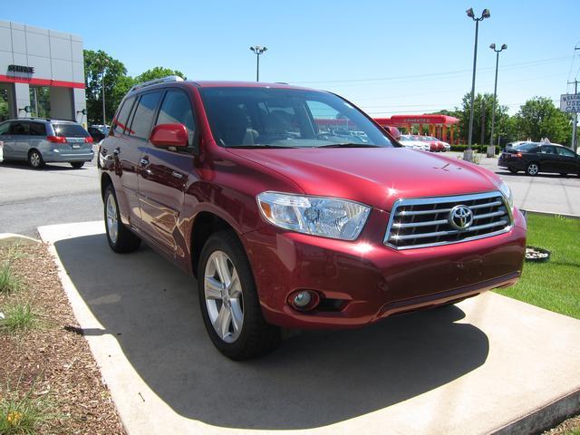 Toyota Highlander 2010 photo 17