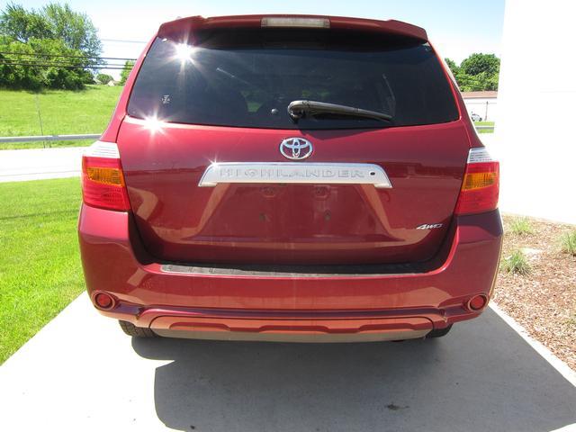 Toyota Highlander 2010 photo 19