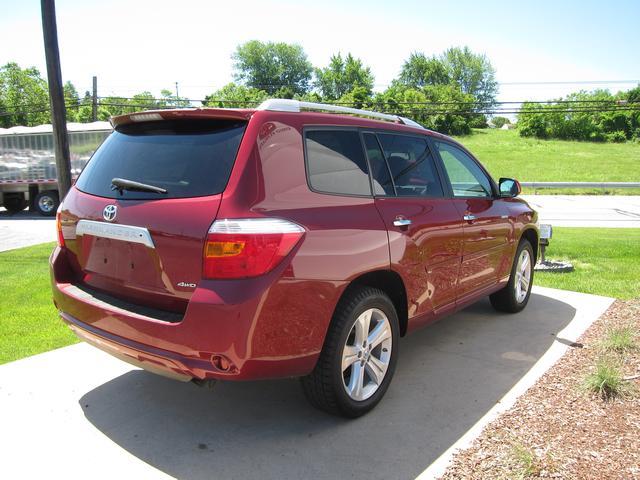 Toyota Highlander 2010 photo 21