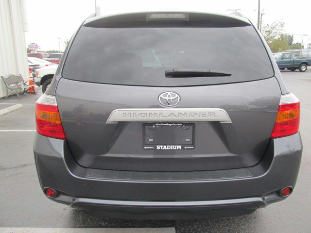 Toyota Highlander 2010 photo 5