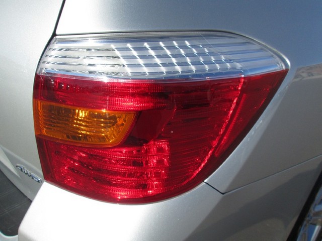 Toyota Highlander 2010 photo 3