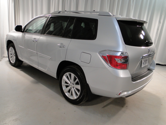 Toyota Highlander 2010 photo 2