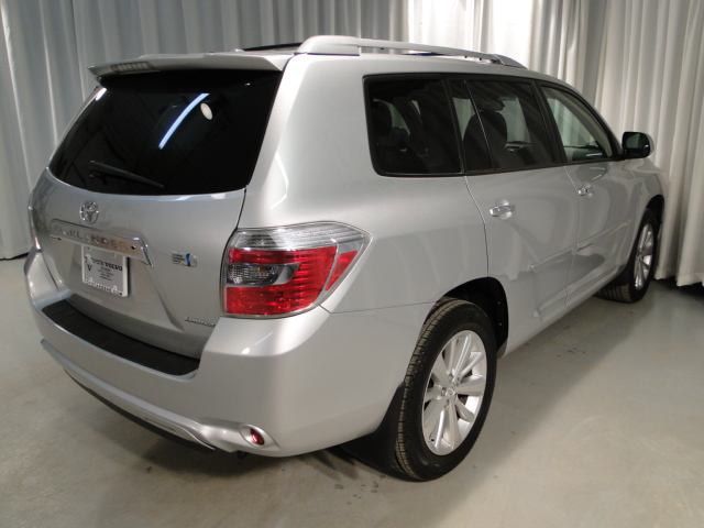 Toyota Highlander 2010 photo 3