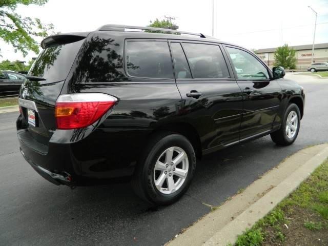 Toyota Highlander 2010 photo 13