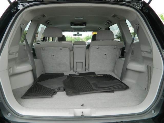 Toyota Highlander 2010 photo 9