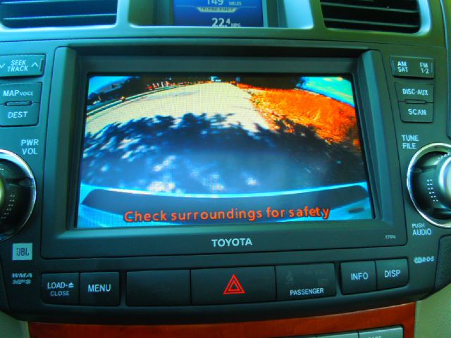 Toyota Highlander 2010 photo 3