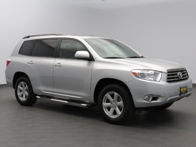 Toyota Highlander 2010 photo 2